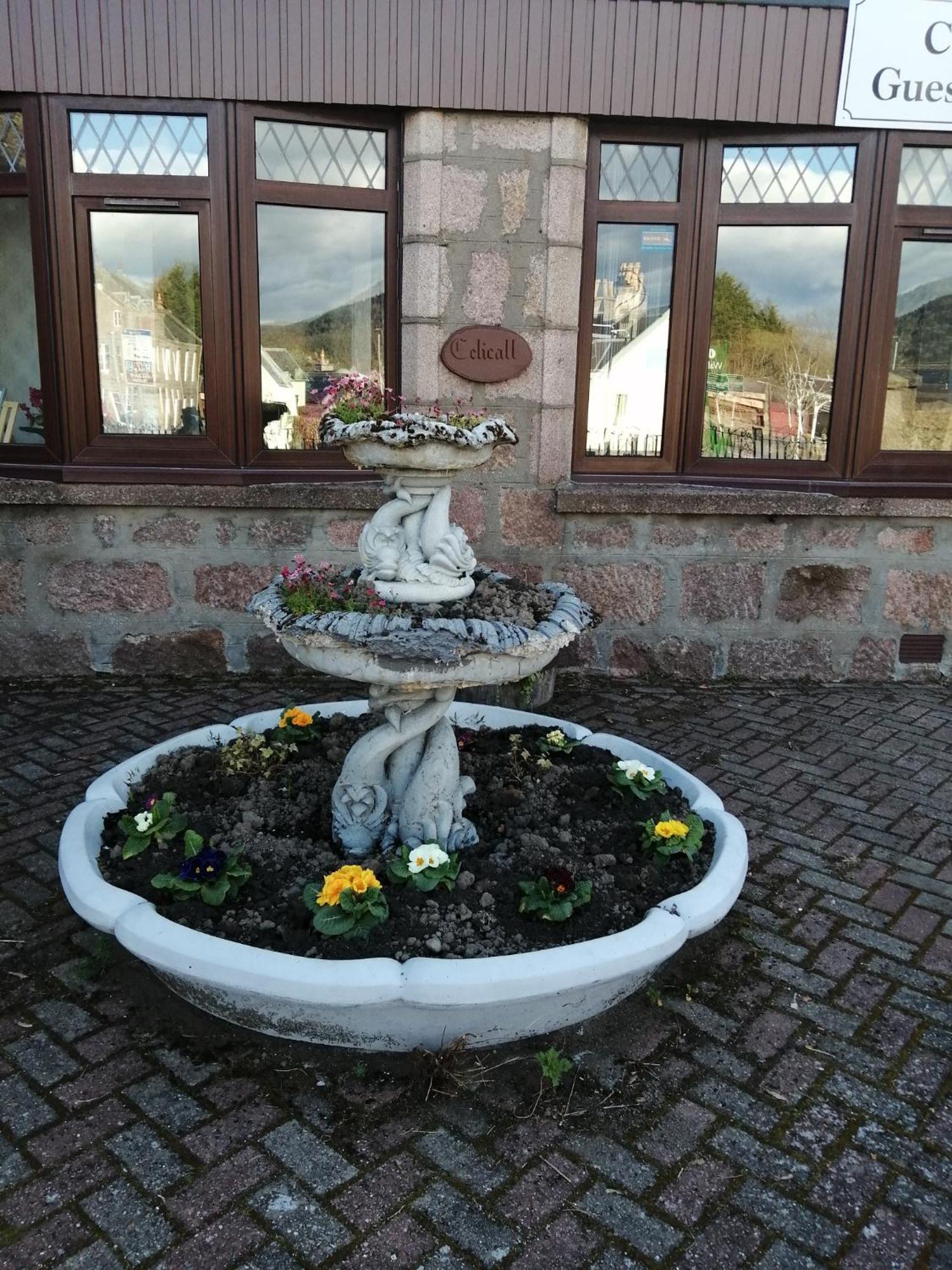 Celicall Ballater Exterior photo